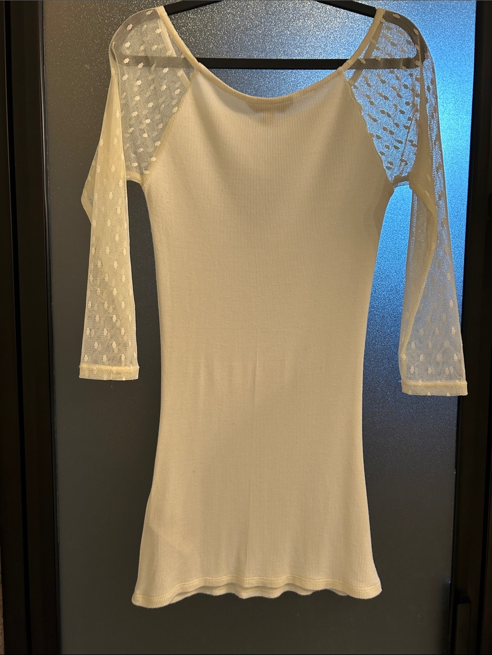 Guess Off White Lace 3/4 Sleeve Ribbed Top